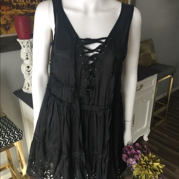 Hazel Dress - Picture 3 of 6